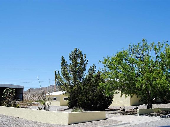 2nd image of 702 Sierra Vista Dr #T