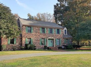 11045 Brookhollow Dr, Glen Allen, VA 23059