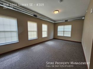 906 10th St SE #309, Cedar Rapids, IA 52401