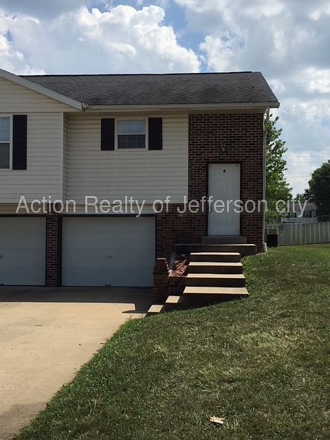 1st image of 5103 Charm Oak Dr
