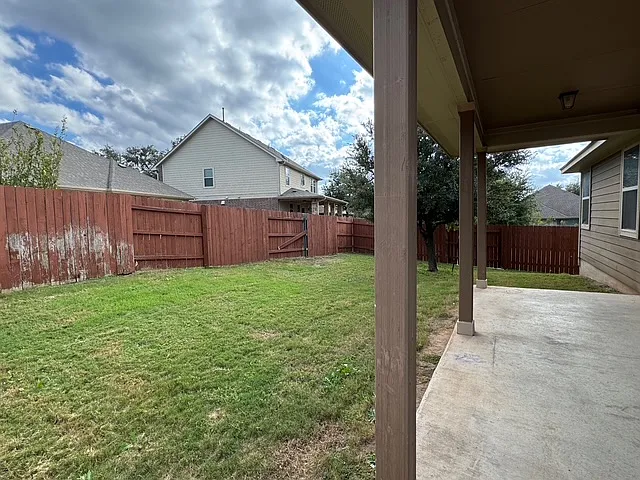 9417 Sawyer Fay Ln — Photo 24