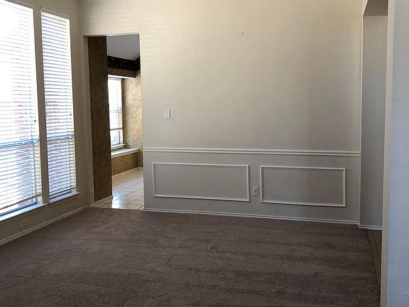4th image of 11801 Amber Valley Dr