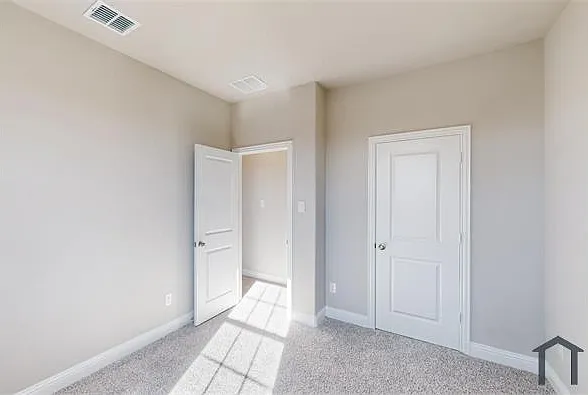 716 Portina Dr — Photo 13