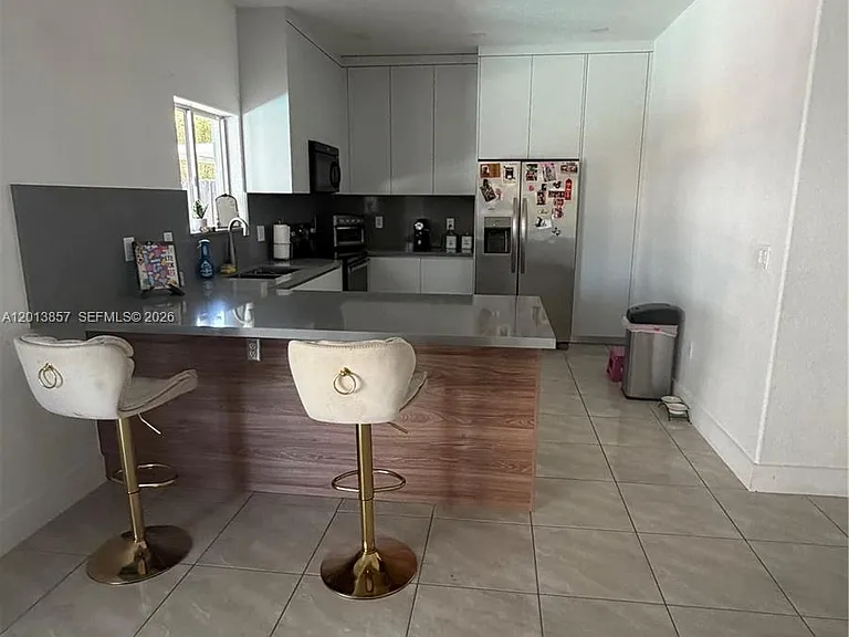 16479 SW 53rd St — Photo 3