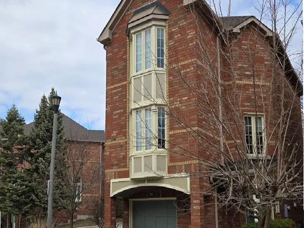 33 Guildpark Ptwy, Toronto, ON M1J 3P1