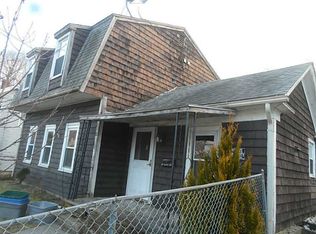 42 Grove St, Pascoag, RI 02859