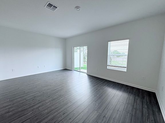 4th image of 4911 SW 80th St