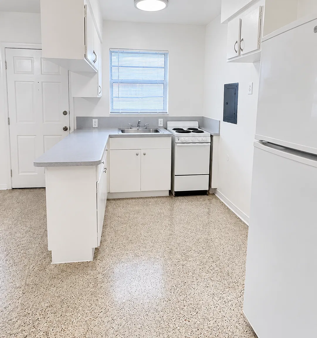 Tito Apartments — Photo 3