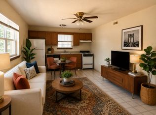 950 N Lindell Ave APT 8, Fayetteville, AR 72701