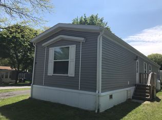 29 Aspen Dr, Bloomingburg, NY 12721