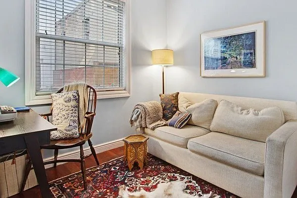 Rented by Avenues Real Estate | media 18