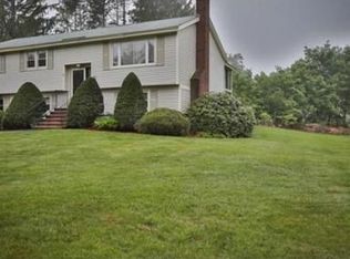 18 Bear Hill Rd, Billerica, MA 01821