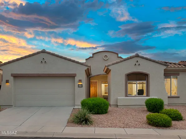 7963 N Wayward Star Dr, Tucson, AZ 85743
