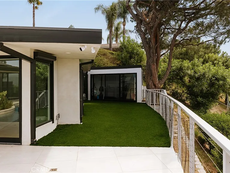 14555 Deervale Pl — Photo 33