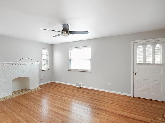 2nd image of 3751 Marydell Pl #2
