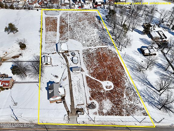 3rd image of 10603 Keys Ferry Rd