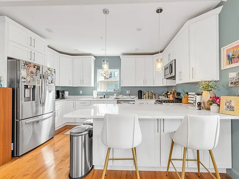 28 Baltimore St #5 — Photo 1