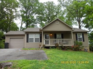 4404 Schubert Rd, Knoxville, TN 37912