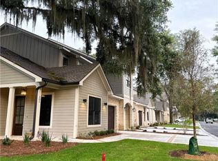 146 Fifty Oaks Ln, Saint Simons Island, GA 31522