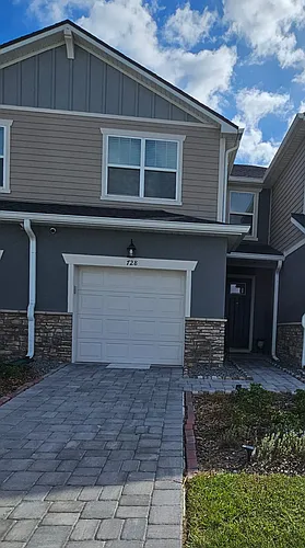 728 Spring Palms Loop Photo 1