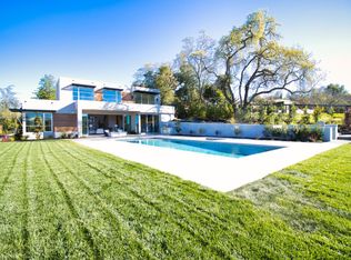 2160 Greenways Dr, Redwood City, CA 94062