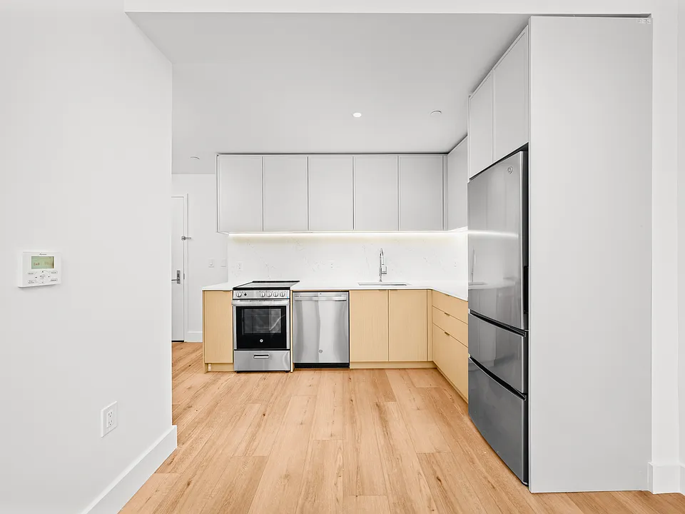 2900 Nostrand Ave #5J