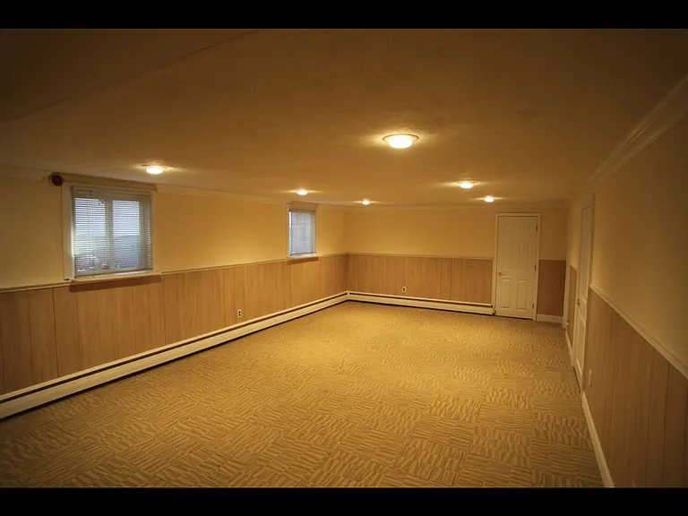 118 Swarthmore Ter — Photo 17