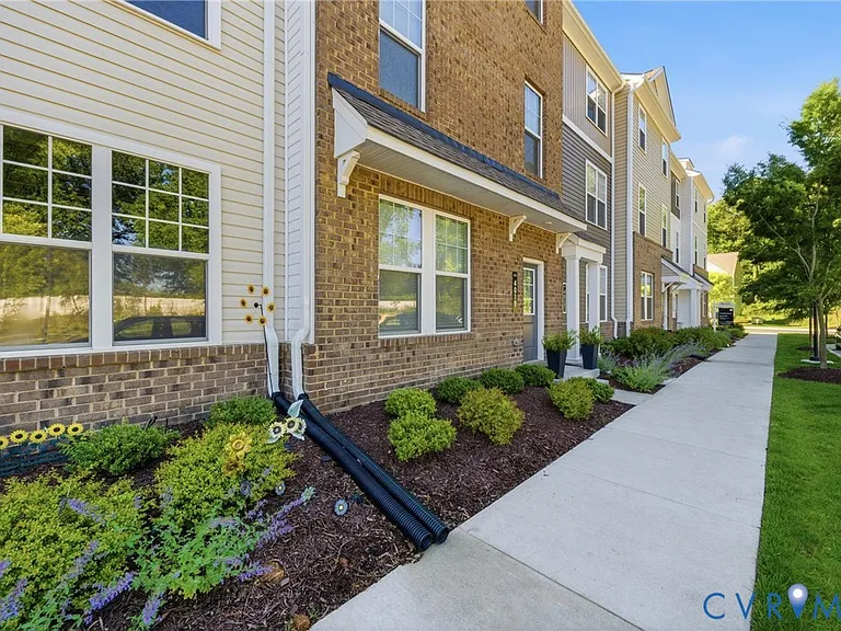 4019 Grand Reserve Ln — Photo 6