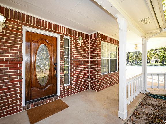 5th image of 1183 COUNTRY VIEW DR