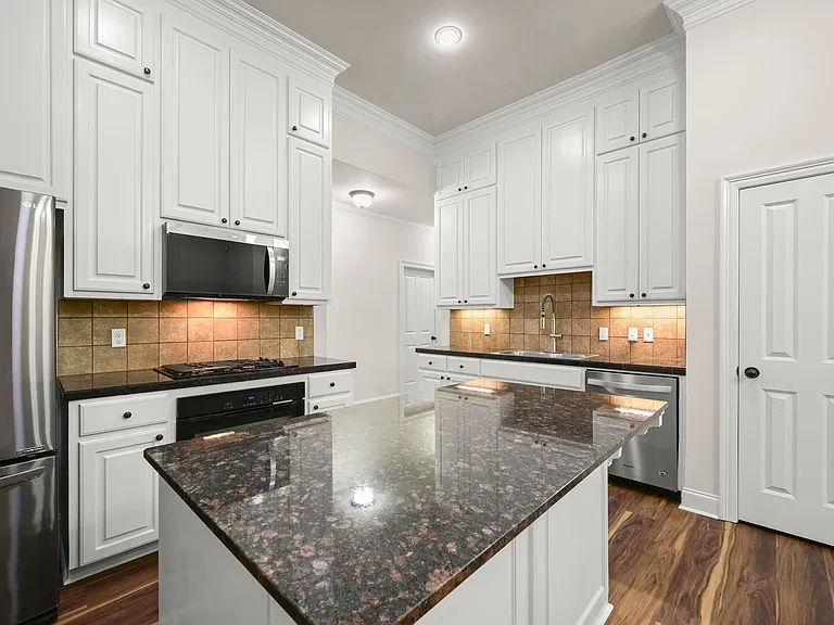 14835 Pendleton Way — Photo 11