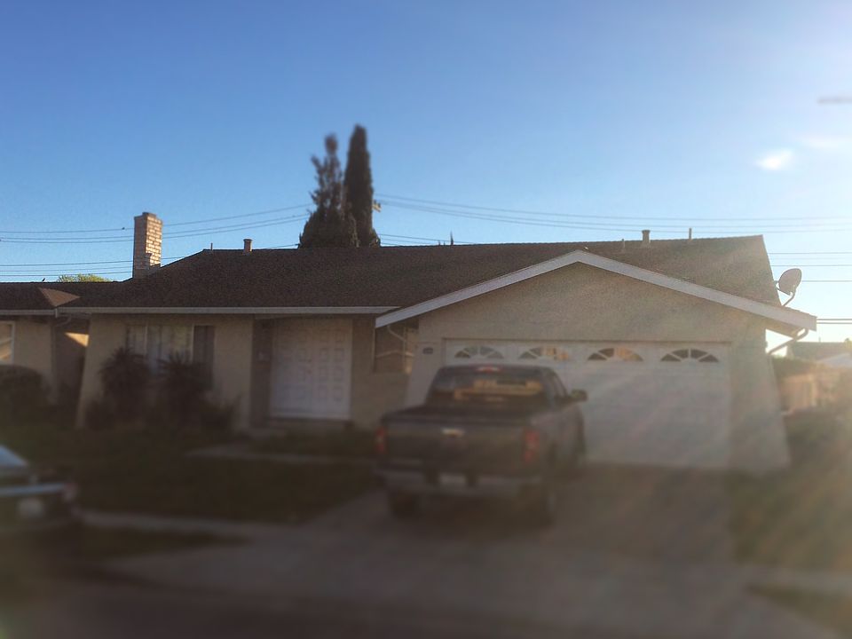 2nd image of 4235 Becerra Dr