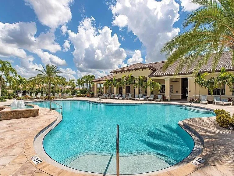 13435 Silktail Dr — Photo 26