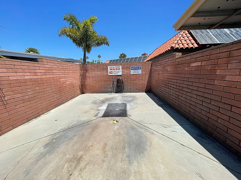 141 Douglas Dr #75 — Photo 13