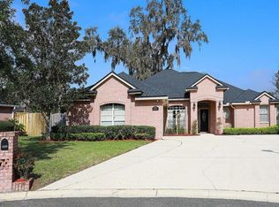 2839 Sweetholly Dr, Jacksonville, FL 32223