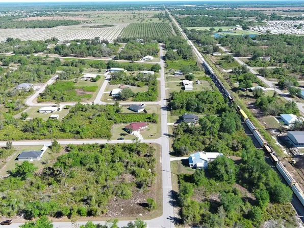 29242 Defiance Ave, Punta Gorda, FL 33982