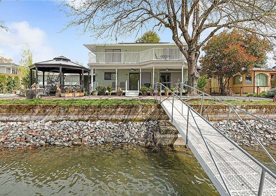 1st image of 2517 Lagoon Ct