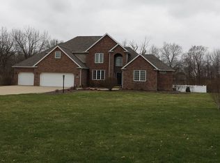 3315 S Thorncrest Ct, Mapleton, IL 61547