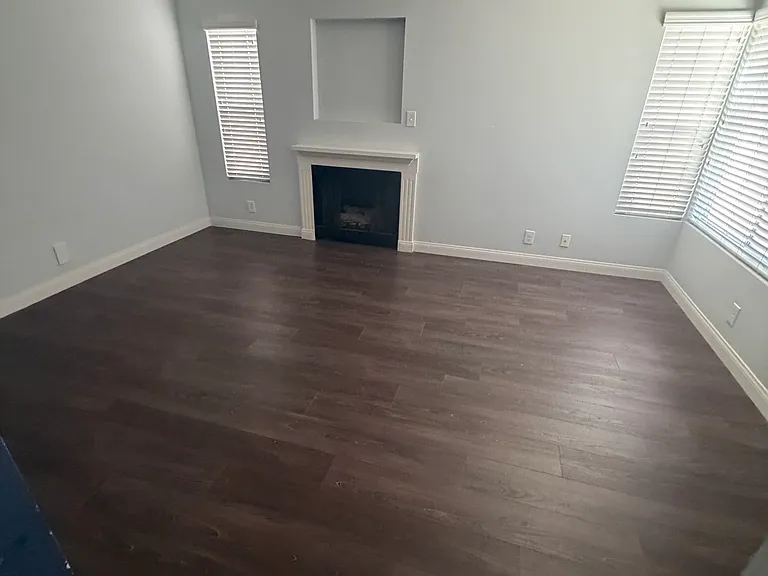 23330 Dover Ln — Photo 4