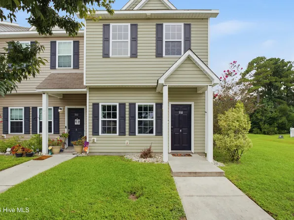 310 Burley Drive #4, Hubert, NC 28539
