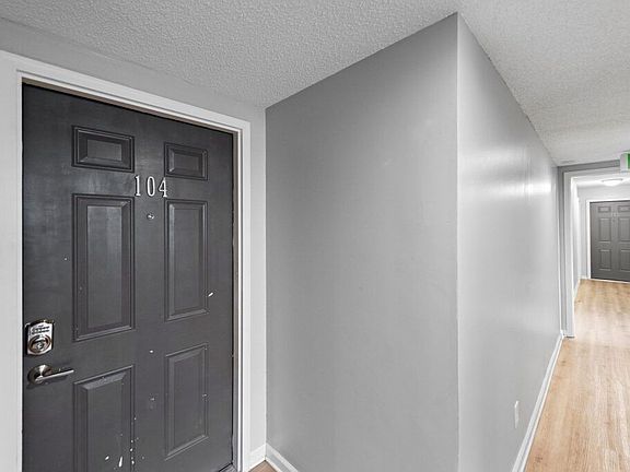 5th image of 706-708 710th St E #716
