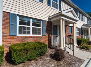 9173 N Swan Cir, Saint Louis, MO 63144