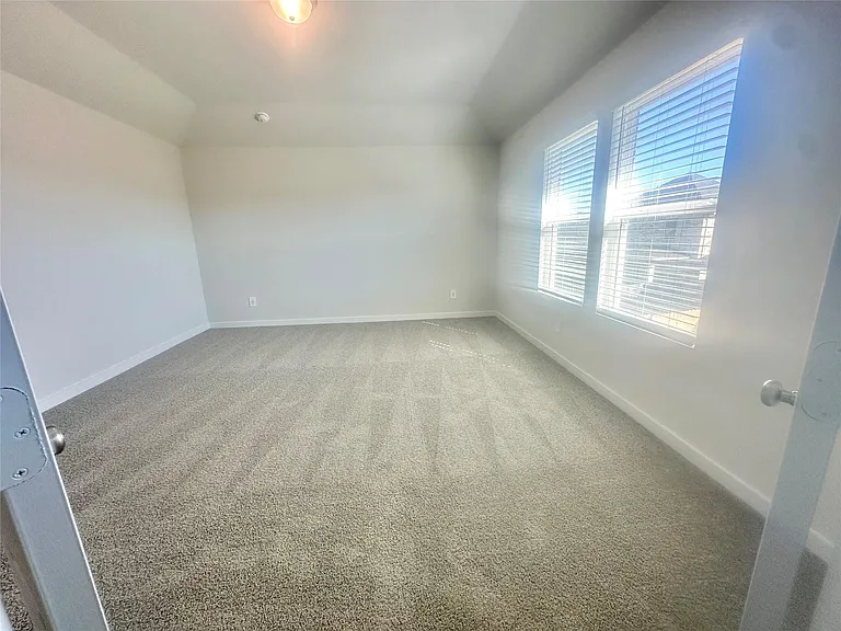 9458 Herons Preserve — Photo 8