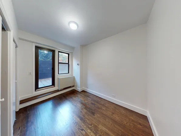 220 East 63rd Street image 8 of 23