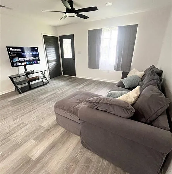 4095 Ester Dr SW — Photo 3