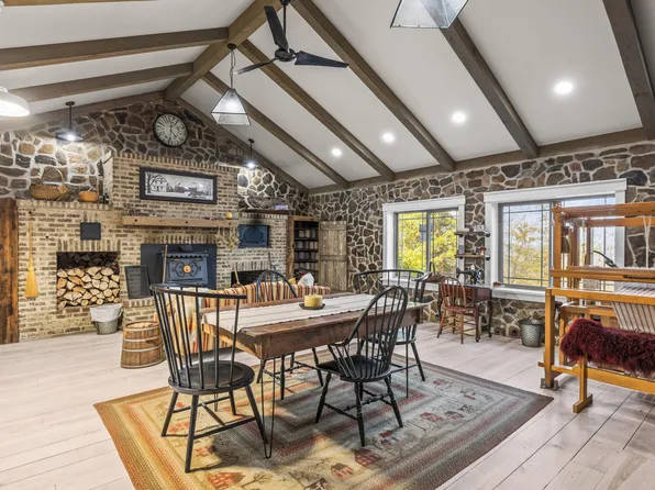 7174 White Oak Valley Rd, Mc Donald, TN 37353