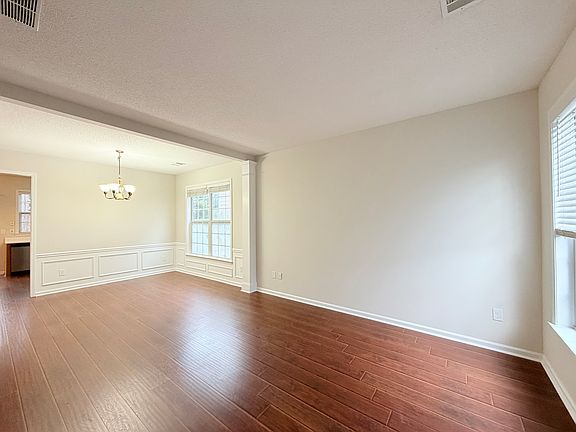 4th image of 3439 Davenport Park Ln