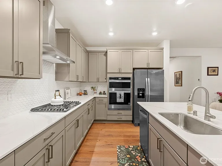 17843 126th St E — Photo 2