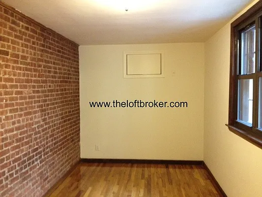 Rented by Manhattan Property Group | media 66