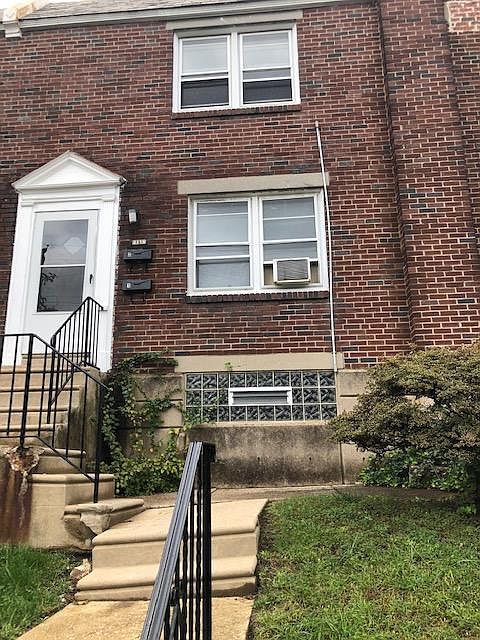 1st image of 2119 E Washington Ln