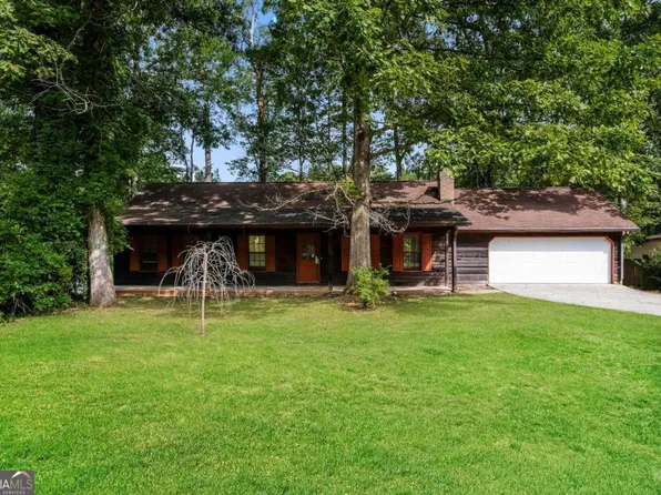 792 Cedar Lake Dr SE, Conyers, GA 30094